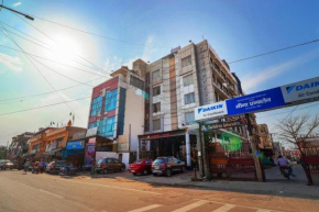 Hotel The Grand